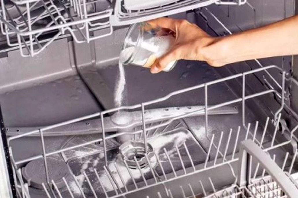 جلوگیری از بوی نامطبوع در ماشین ظرفشویی